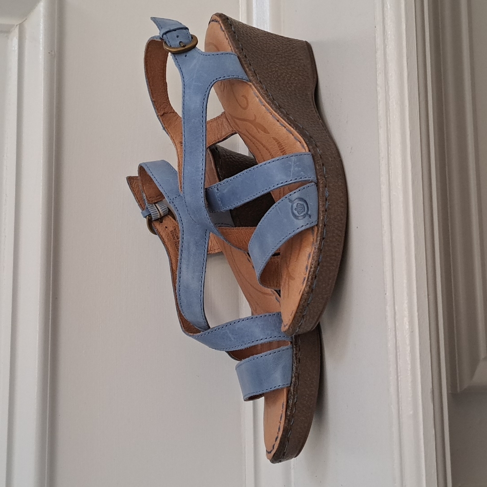 Born Sandals